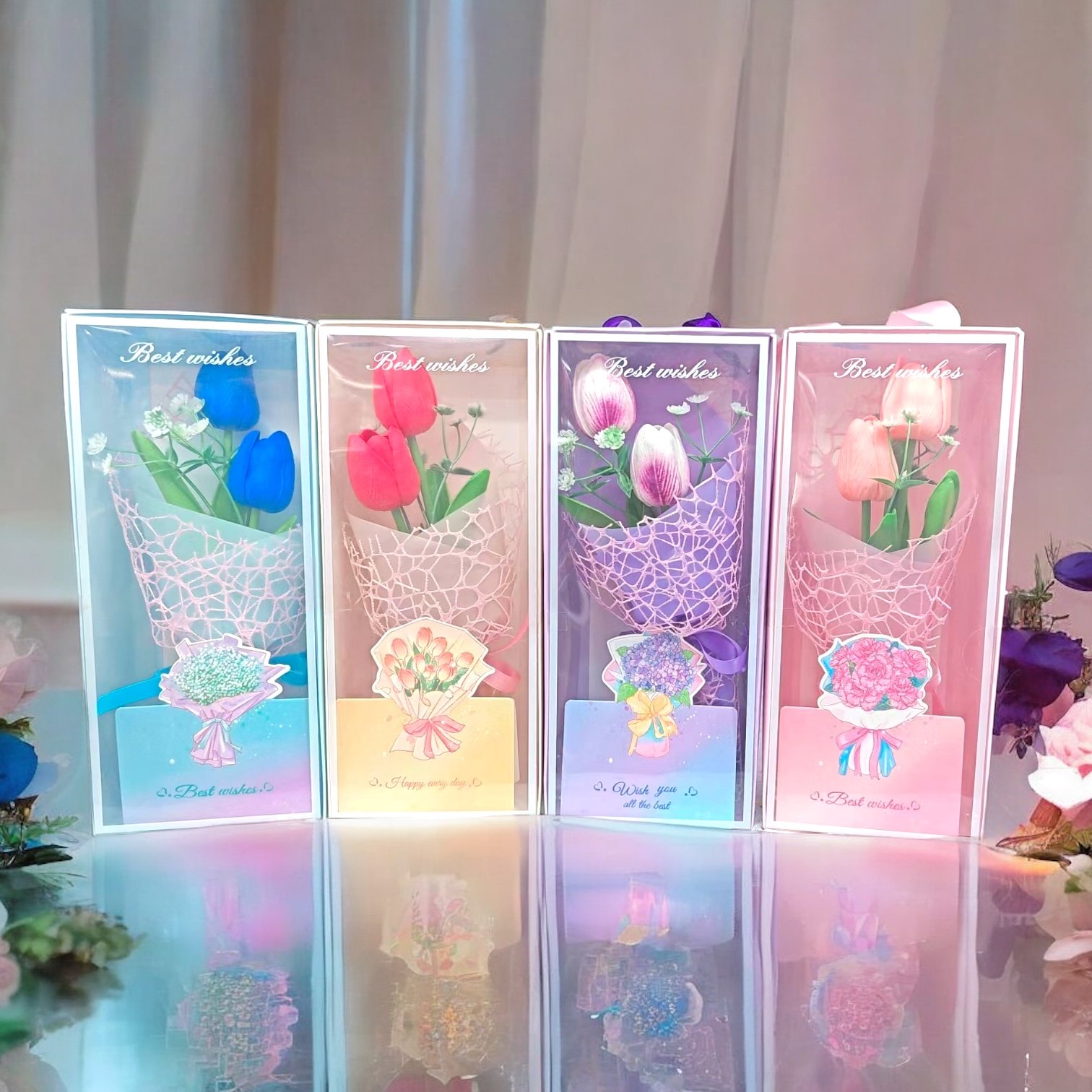 Mini Buchet Elegant cu Lalele din săpun si felicitare