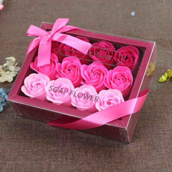 Cutie cadou cu 12 trandafiri din săpun – fundiță satinată – 1 Martie, 8 Martie, Valentines Day - imagine 2