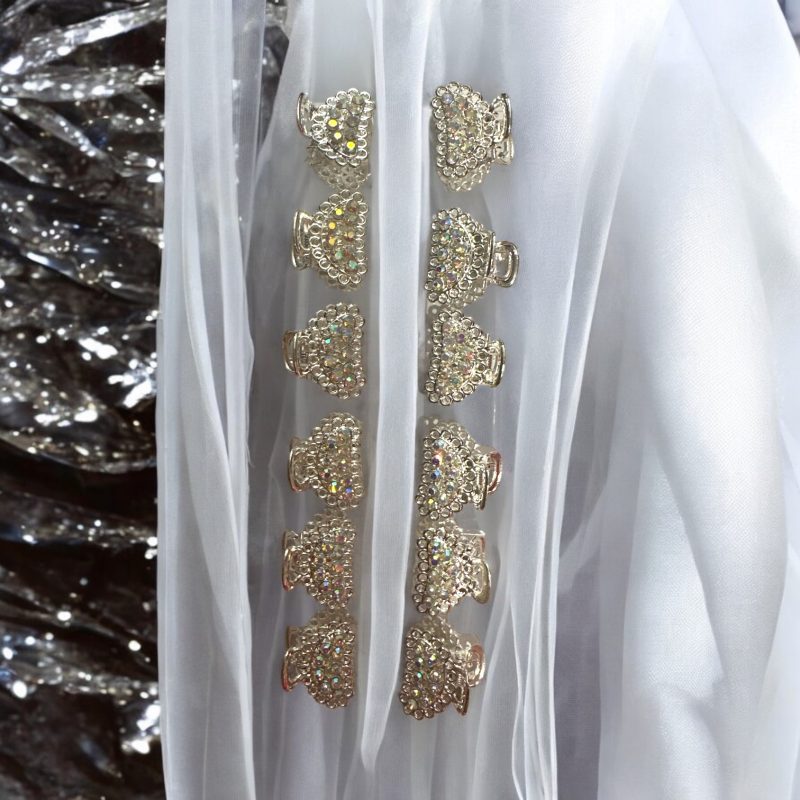 Clestisori de par din metal cu pietre transparente cod D86 set 12 bucati pentru coafuri elegante