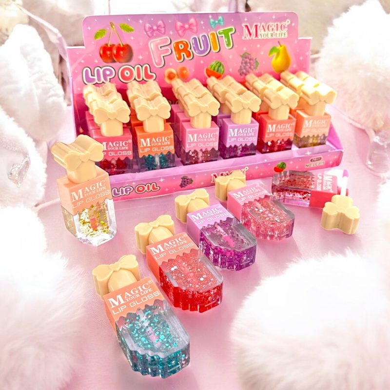 Lip Oil MAGIC Your Life – Fruit Edition cu paiete și capac fundiță – cod LC315