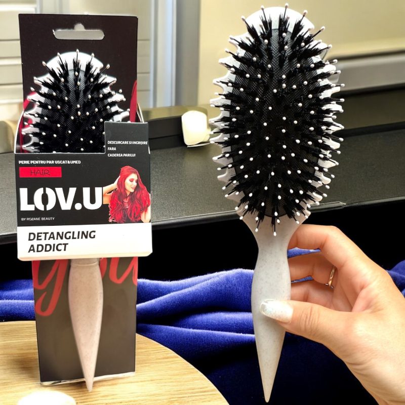 Perie par cu peri dubli LOV.U Detangling Addict pentru descurcare par umed si uscat- Rozane Beauty (copie)
