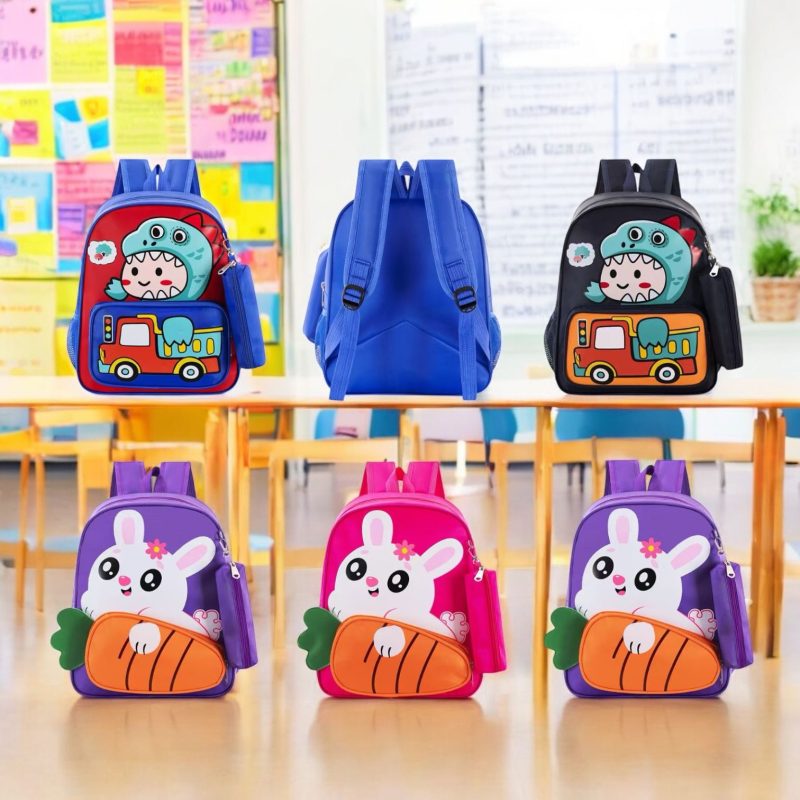 Ghiozdan copii H657 – model cu animal 3D si penar, 36x30x13 cm, material poliester, designuri vesele