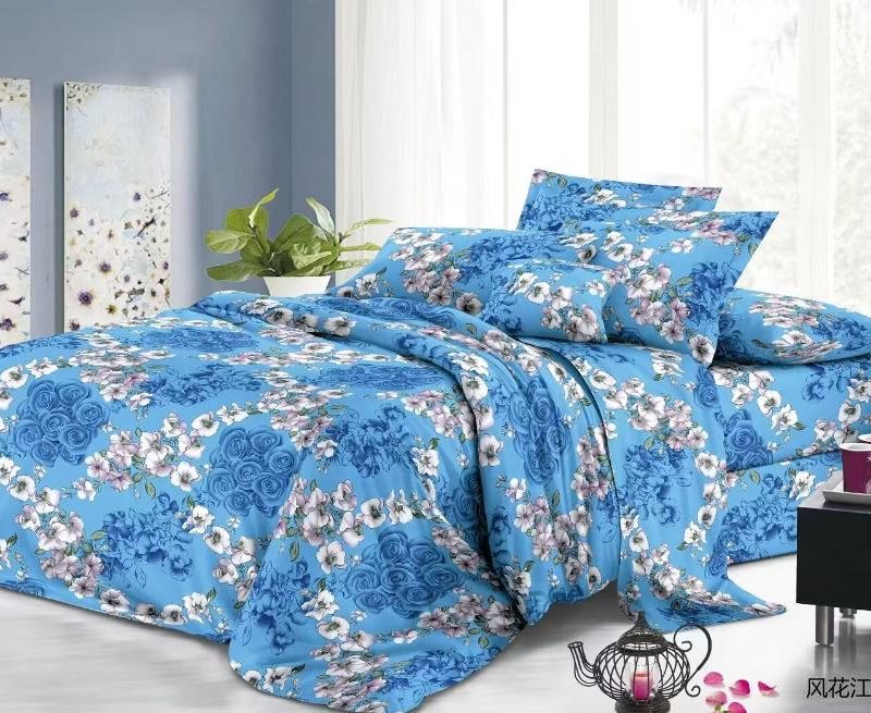 Lenjerie de pat 4 piese din finet – imprimeu floral pe fundal albastru – H785