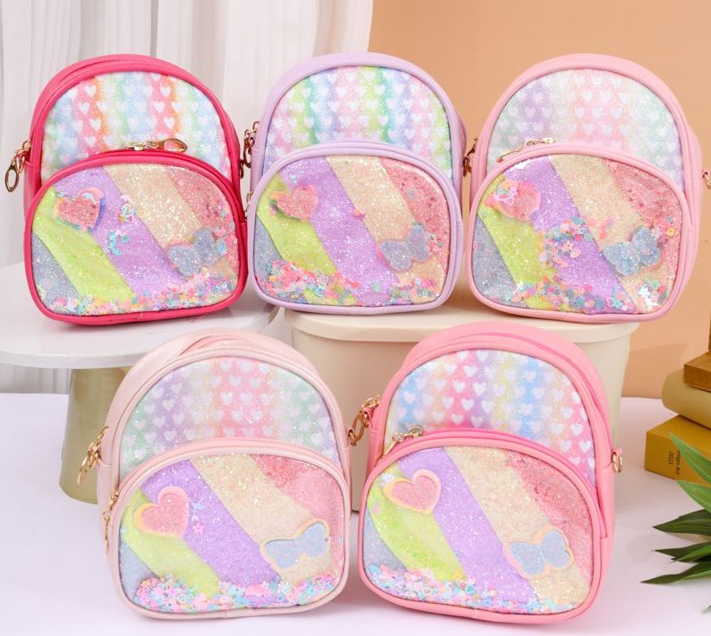 Mini-ghiozdan fetițe cu paiete curcubeu și inimioare – 18x15x7 cm – H684