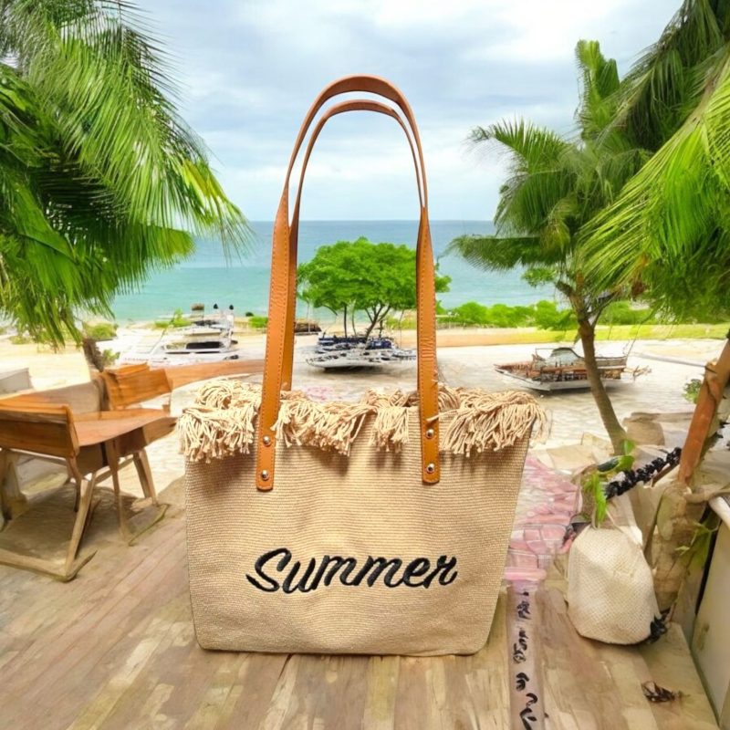 Geanta de plaja Summer O228 – cu franjuri si manere maro, model bej sau negru