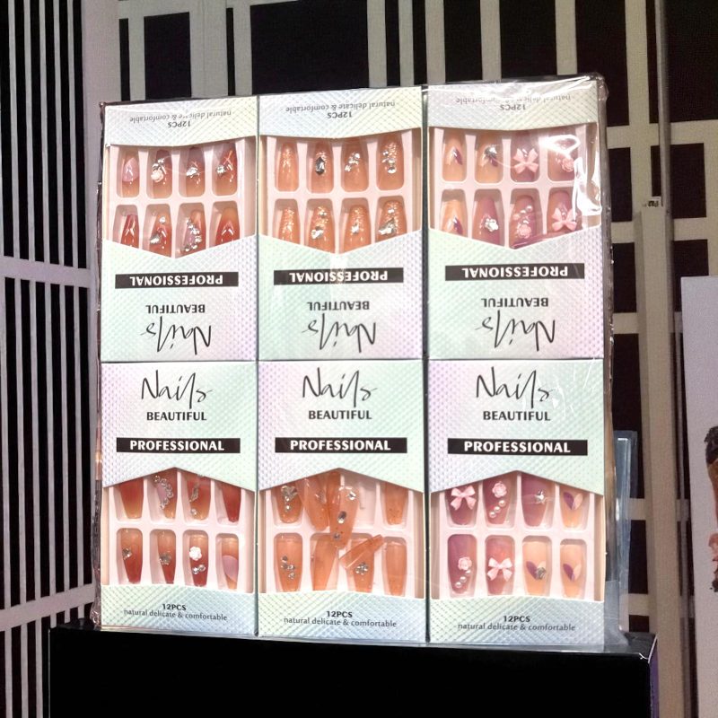 Set Unghii False Profesionale 12 Cutii cu 12 Unghii și Stickere Autoadezive – Cod G356