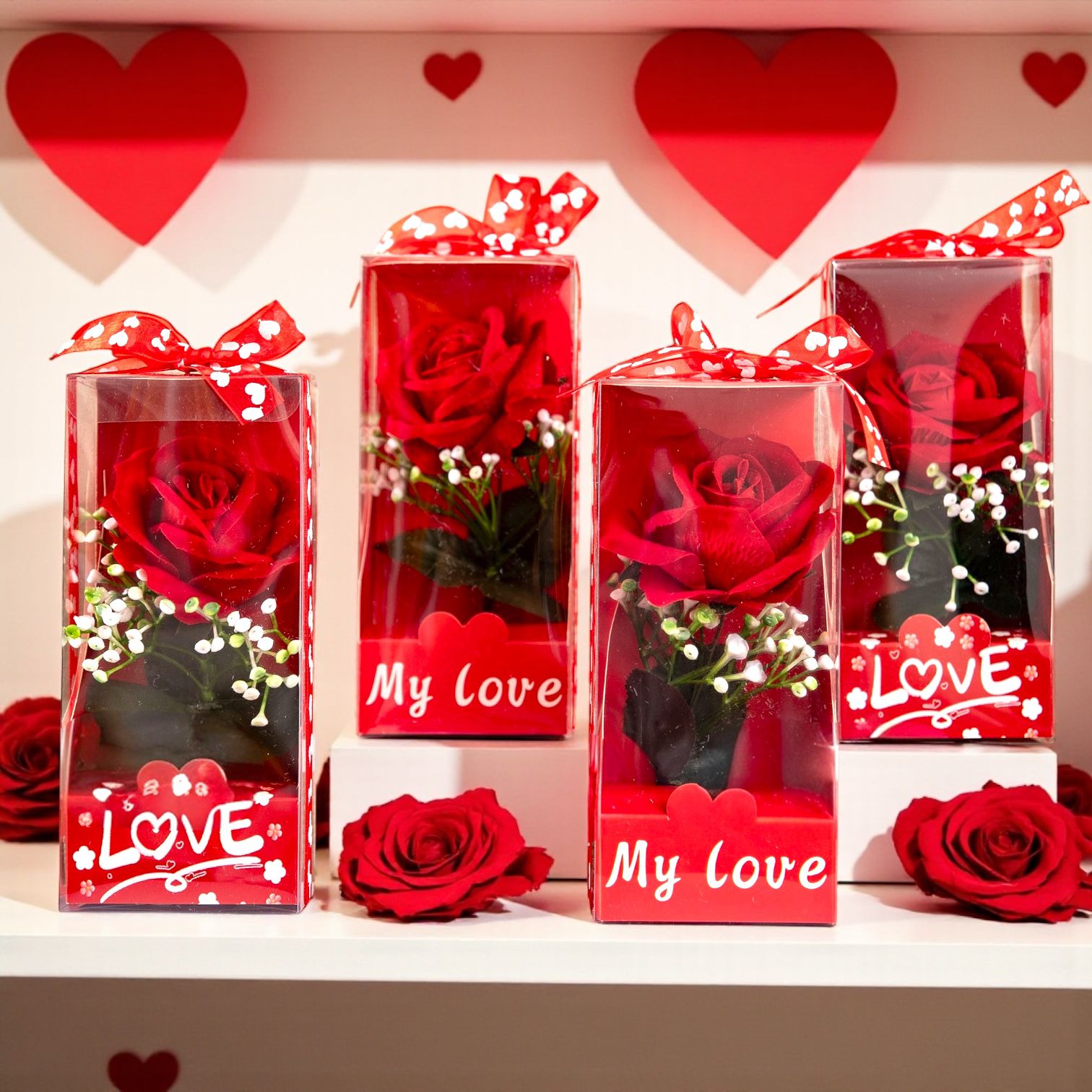 Cutie cadou cu trandafir din flori de săpun – 18x8 cm