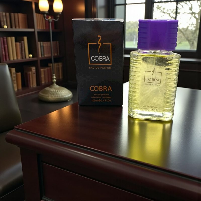 Aroma masculina intensa cu accente lemnoase si orientale 100 ml