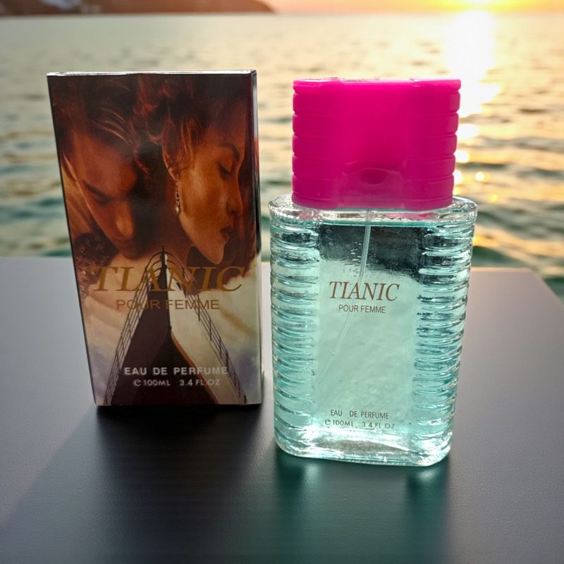 Parfum feminin fresh floral 100 ml cu aromă romantică și persistentă