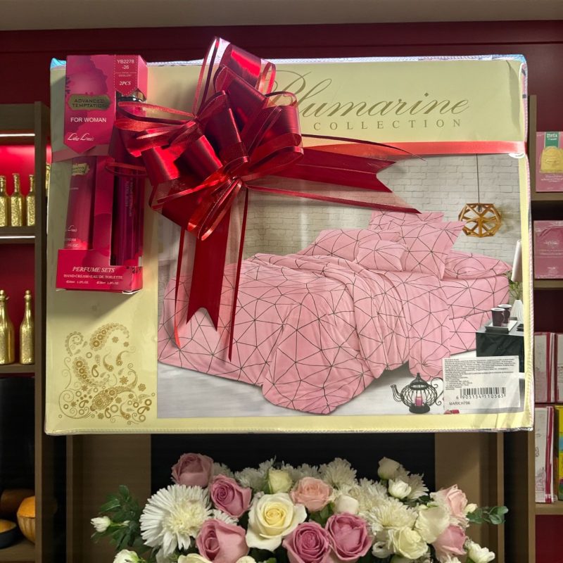 Set cadou H796 femei rafinate cu lenjerie și parfum cu cremă de mâini