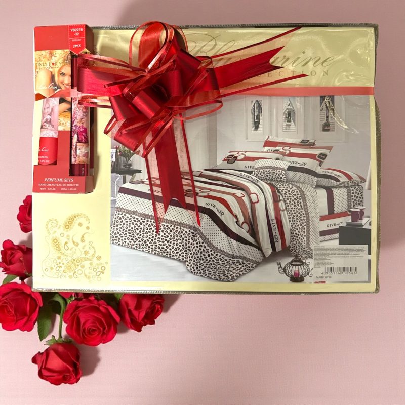 Set cadou H798 femei rafinate cu lenjerie și parfum cu cremă de mâini